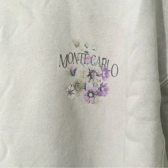 WILD FABLE | Monte Carlo Floral Graphic Sweatshirt Gray | Multiple Sizes! - Picture 4 of 5